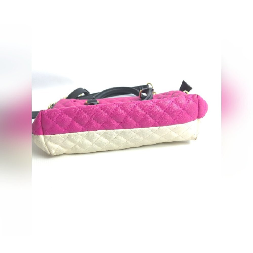 Betsey Johnson Womens Pink Quilted Shoulder Bag - Picture 14 of 14